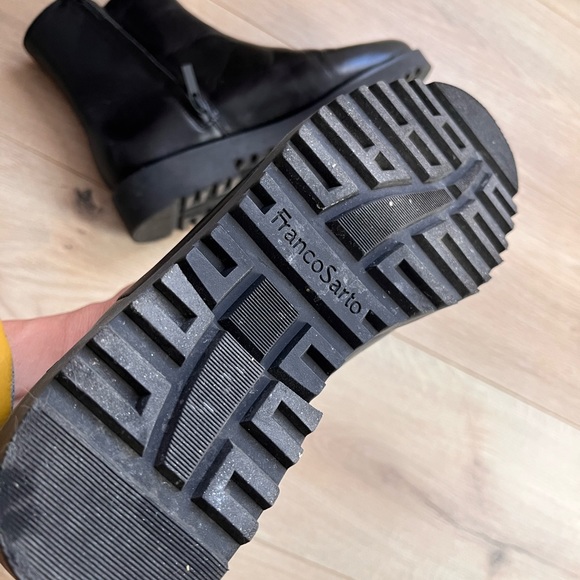 Franco Sarto Carian Black Leather Chelsea Ankle Boots lug sole booties - Picture 12 of 13